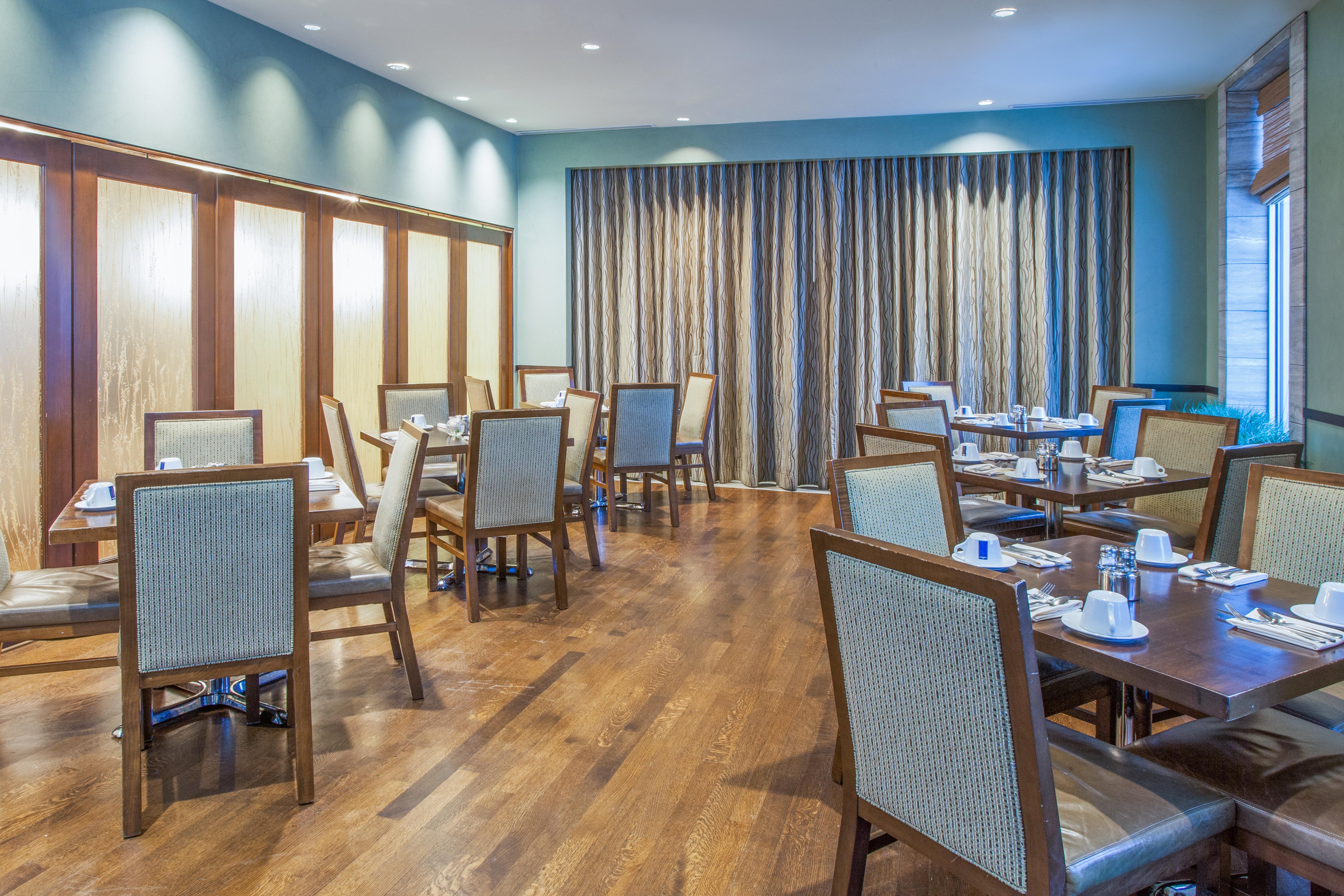 Crowne Plaza Hotel Glen Ellyn/Lombard By Ihg Екстериор снимка