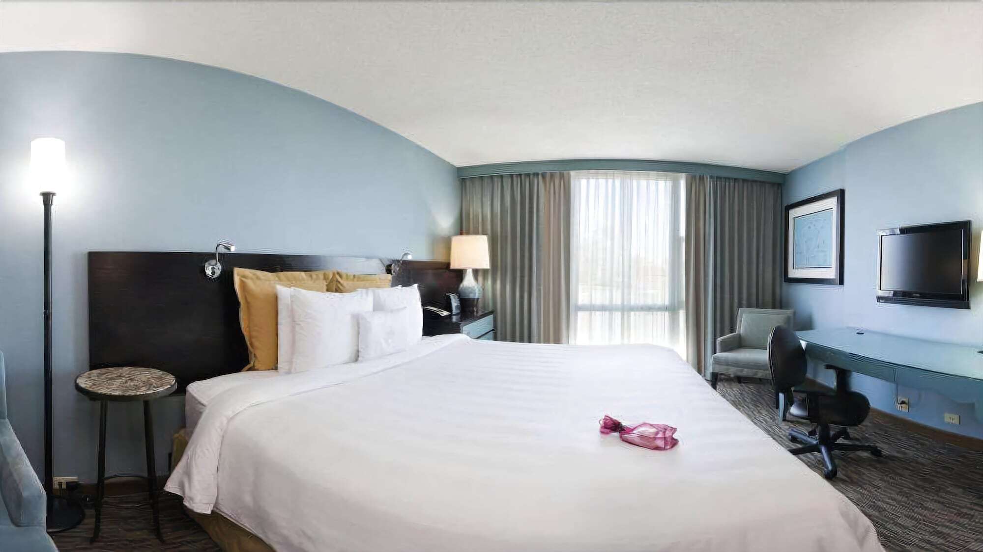 Crowne Plaza Hotel Glen Ellyn/Lombard By Ihg Екстериор снимка